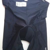 Pantaloncini da ciclista imbottiti.