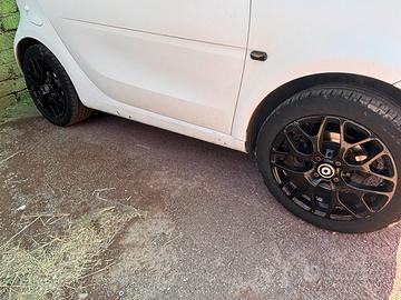 Cerchi smart 453 nero lucido