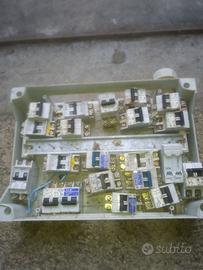 Lotto 21 interruttori magnetotermici bipolari