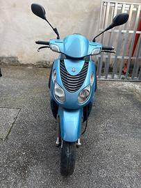 scooter 125 piaggio carnaby