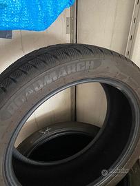 Gomme ROADMARCH