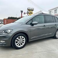 VOLKSWAGEN Touran 1.6 TDI 115 CV SCR DSG 7 POSTI