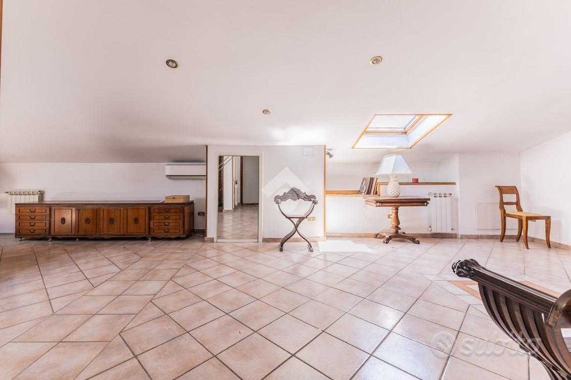 Apartment in Bracciano, Roma Capitale - Vista 4