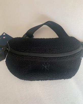 Marsupio New Era nero