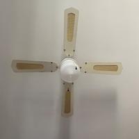 Ventilatore a pale da soffitto