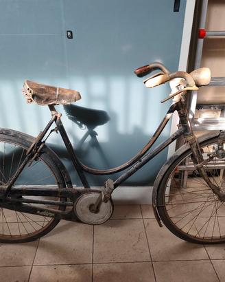 Bici Touring Milano freni a bacchetta