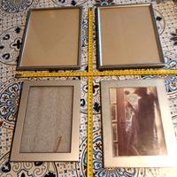 4 Cornici complete di vetro e fondo