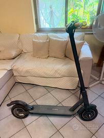 Monopattino Two Dots One-kick Urban - 230€