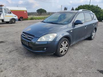Kia cee'd sw ed 1.6 crdi 115 115cv - ricambi