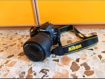 Macchina fotografica Nikon D3200