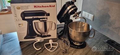 KitchenAid Artisan 4,8L Nera, come nuova, garanzia