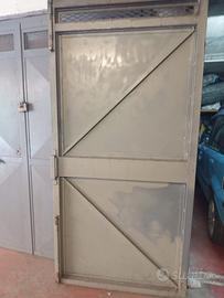 N.3 Porte in ferro per garage o deposito + lateral