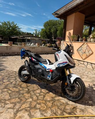 Honda Xadv 750