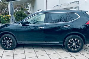 Nissan x trail 7 posti 4x4 automatico