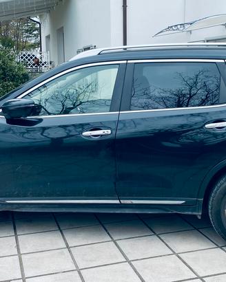 Nissan x trail, 7 posti,  4x4, cambio automatico