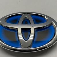 Stemma/Logo paraurti anteriore Toyota Yaris Hybrid