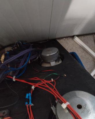 Impianto audio auto