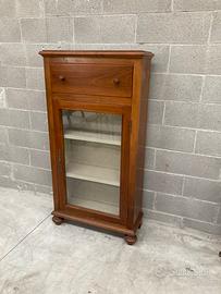 Piccola vetrina in noce profondità 30 cm