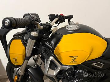 Voge custom 350 trofeo