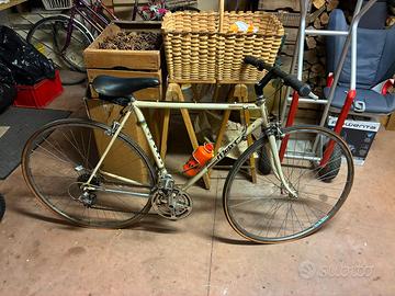 Bicicletta da corsa vintage  Francesco Moser
