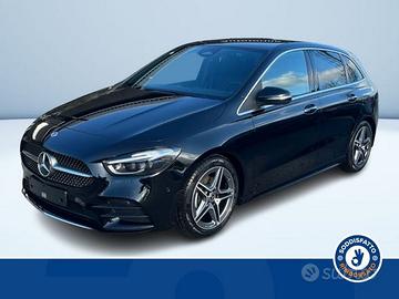 Mercedes-Benz Classe B 180d Automatic AMG Lin...