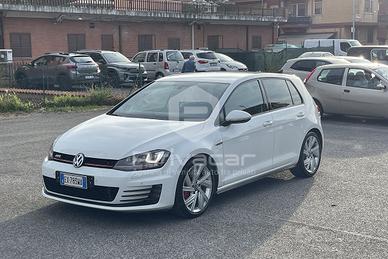 VOLKSWAGEN Golf GTI Performance 2.0 TSI 5p. BlueMo