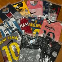 Maglie calcio nuove - giocatori storici e attuali