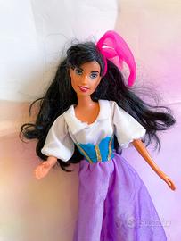 Barbie Disney Esmeralda del 1995