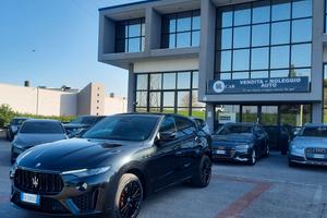 Maserati Levante V6 Diesel Q4 AWD Granlusso IVA DE