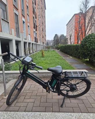 Selling this electric bicycle