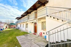 CASA SEMINDIPENDENTE A LESTIZZA