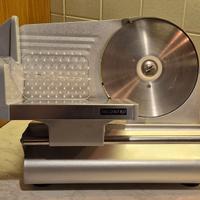 Affettatrice elettrica INCONTRO