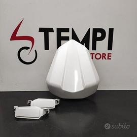 Codino con tappi pedana passeggero Yamaha R6 2008