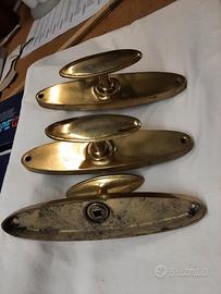 MANIGLIE PER FINESTRE IN OTTONE