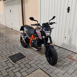 KTM Duke 690 2016