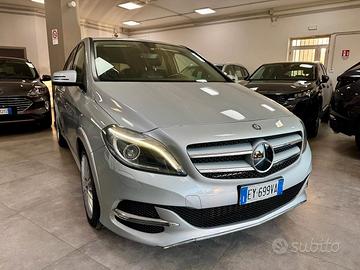 Mercedes B 200 NGD Automatic Sport 2015
