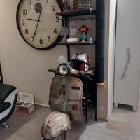 Vespa cantina vini vintage