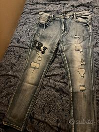 Jeans amiri mai indossati