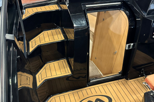 N E W Manara 750 WA Pleasure