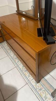 Armadio a 6 ante + cassettiera in legno