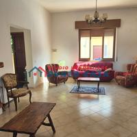 VALDERICE - Via Vespri - Casa a solo con giardino