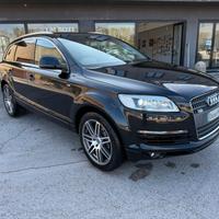 AUDI Q7 3.0 TDI 7 POSTI 12 MESI DI GARANZIA