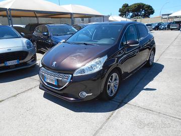 Peugeot 208 1.6 VTi 120 CV 5 porte Allure