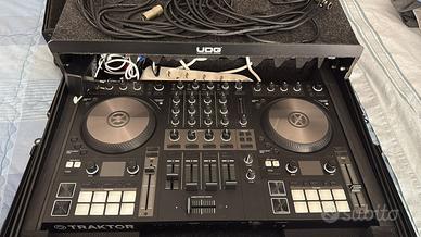 Traktor s4 mk3