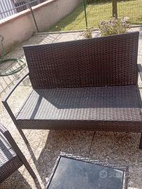 panchina. in plastica