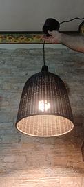 Lampada in rattan colore nero a sospensione 