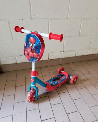 Monopattino Spiderman