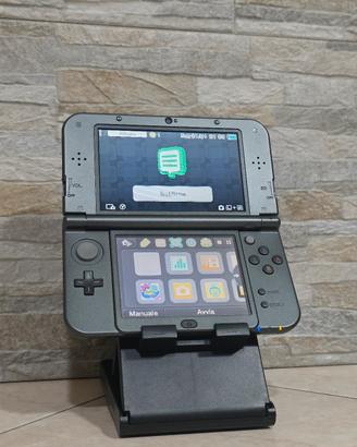 New Nintendo 3ds xl (Top ips) + Caricatore 