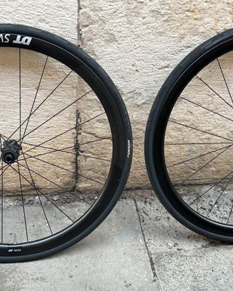 Ruote DT SWISS 1450 carbonio gommate