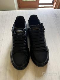 Mcqueen nere con scritta laterale taglia 43 nere